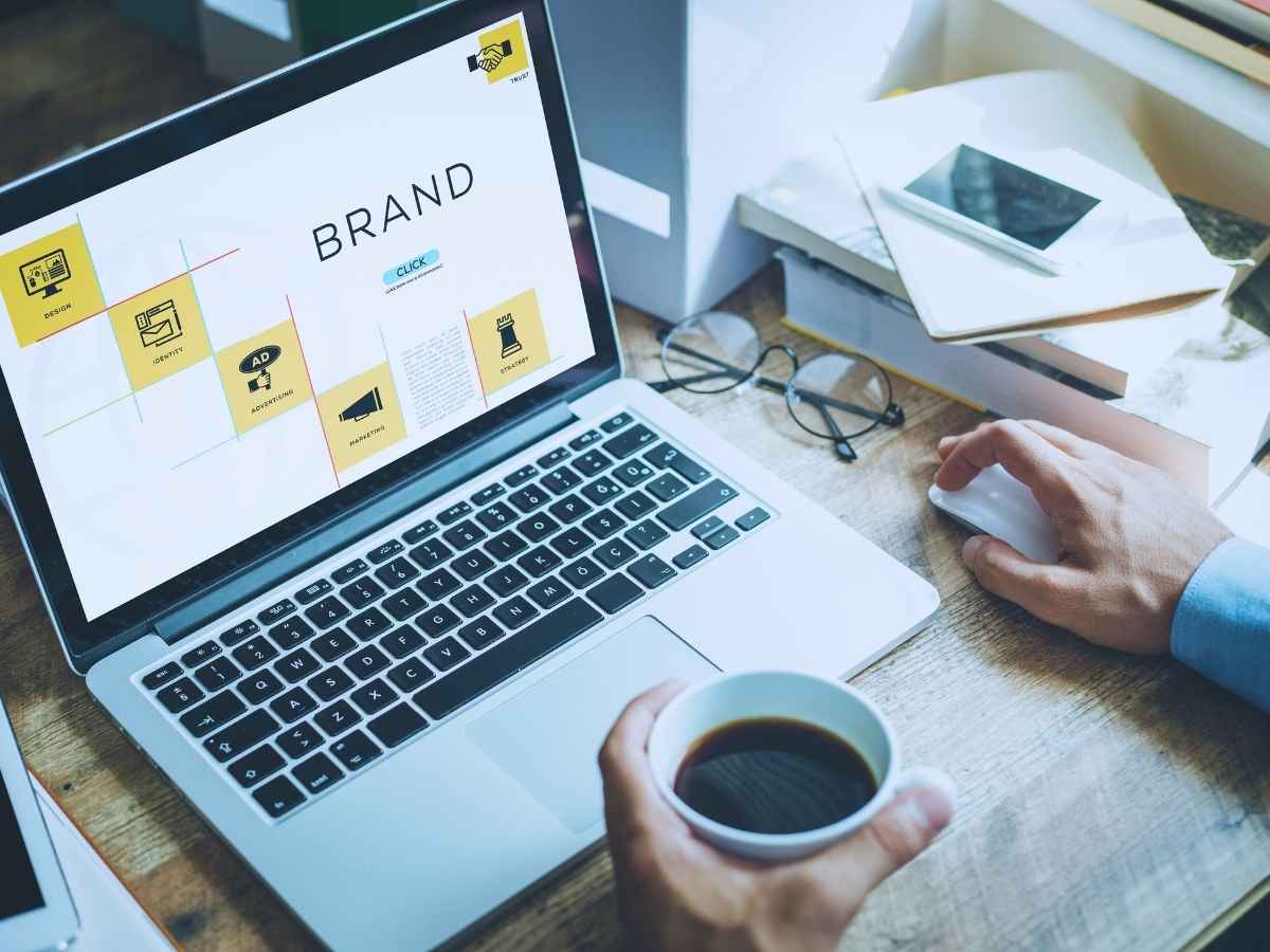 Building a Strong Brand Identity Online